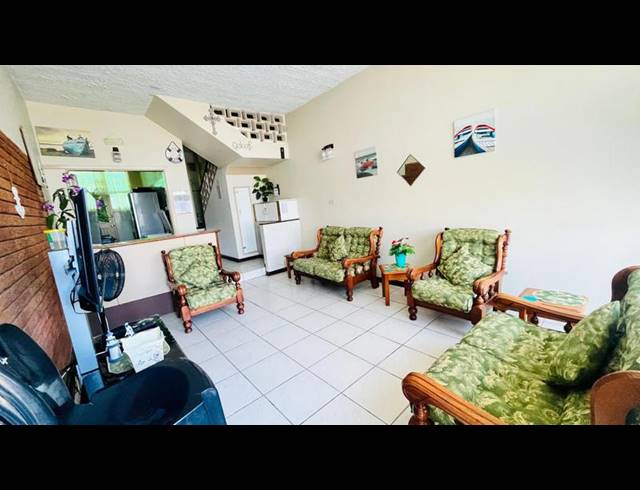 2 BEDROOM APARTMENT FOR SALE IN MARGATE BEACH